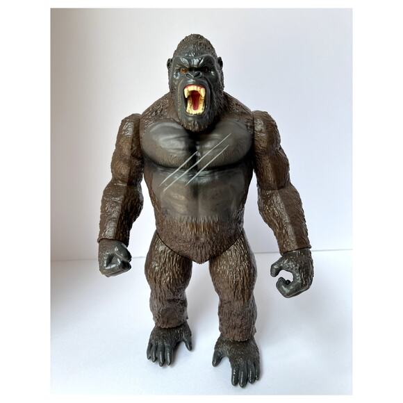 King Kong Skull Island Figure 2020 Legendary WBEI 11 Inch Action Figure - Picture 1 of 6